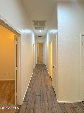 3013 W GLENHAVEN Drive, Phoenix, AZ 85045