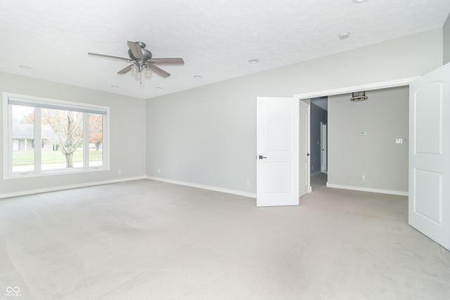 707 Fairington Way, Alexandria, IN 46001