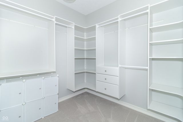 707 Fairington Way, Alexandria, IN 46001