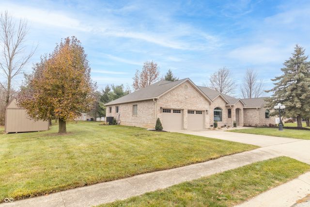 707 Fairington Way, Alexandria, IN 46001