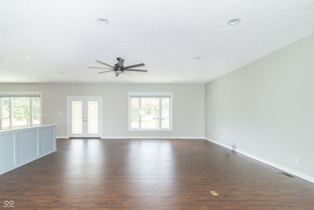 707 Fairington Way, Alexandria, IN 46001