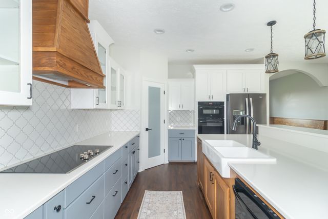 707 Fairington Way, Alexandria, IN 46001