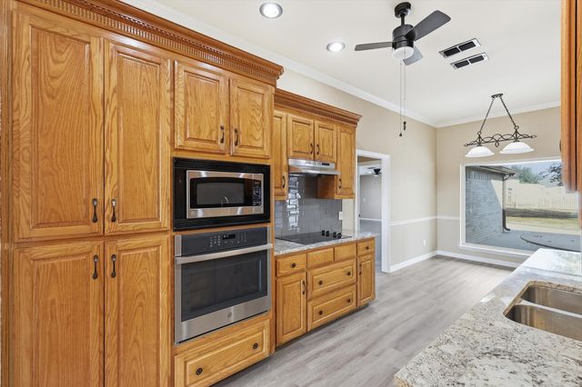 2501 Caddo Trail, Sanger, TX 76266