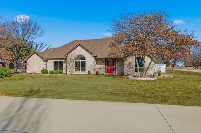 2501 Caddo Trail, Sanger, TX 76266