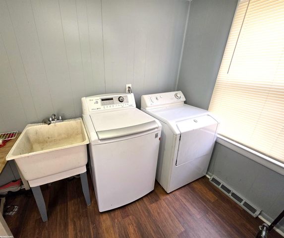 3471 Los Angeles Avenue, Warren, MI 48091