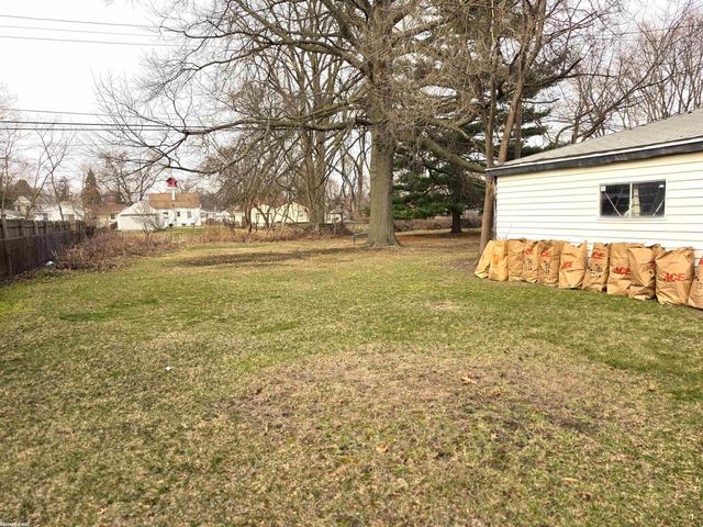 3471 Los Angeles Avenue, Warren, MI 48091