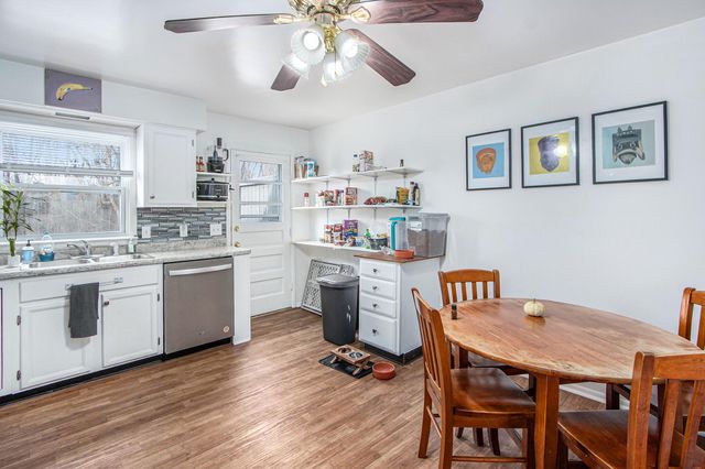 10477 S Sprinkle Road, Pavilion Twp, MI 49097