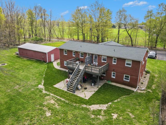 10477 S Sprinkle Road, Pavilion Twp, MI 49097