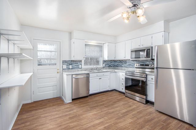 10477 S Sprinkle Road, Pavilion Twp, MI 49097