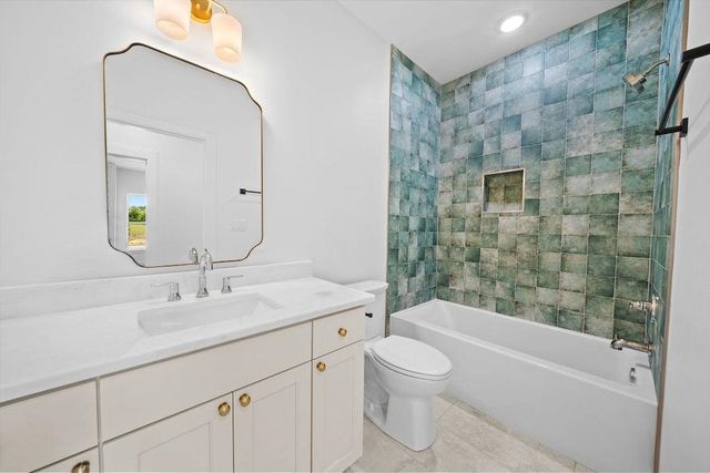 15073 Tilley Springs Cv, Tyler, TX 75703