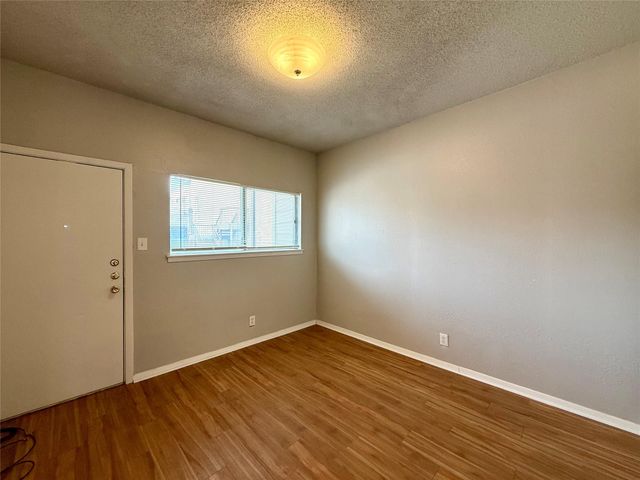 3000 Guadalupe ST 103, Austin, TX 78705