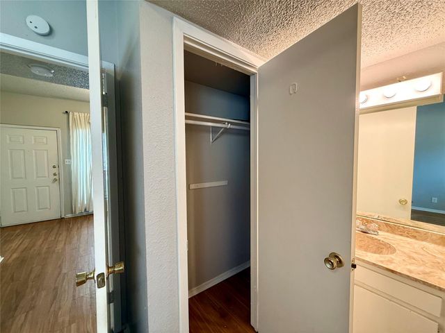 3000 Guadalupe ST 103, Austin, TX 78705