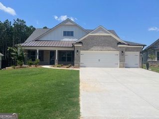 640 Highgrove Circle, Canton, GA 30115