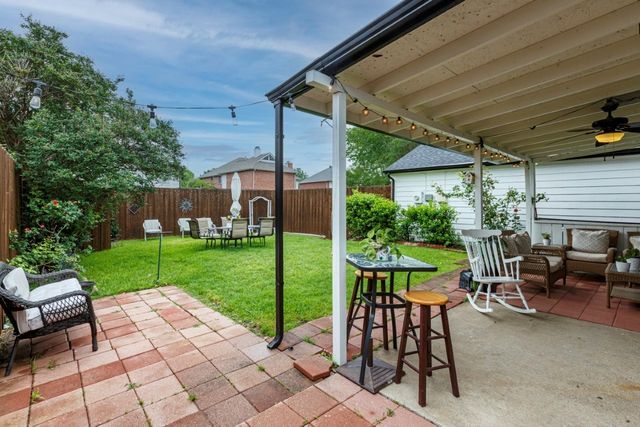 2107 Clearwater Trail, Carrollton, TX 75010