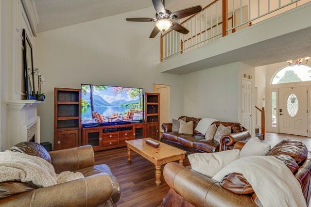 2107 Clearwater Trail, Carrollton, TX 75010