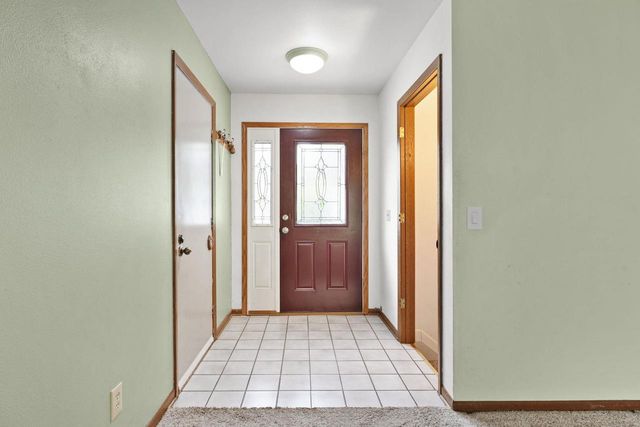 2313 Muir Field Road, Madison, WI 53719