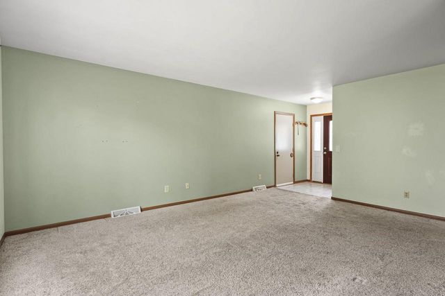 2313 Muir Field Road, Madison, WI 53719