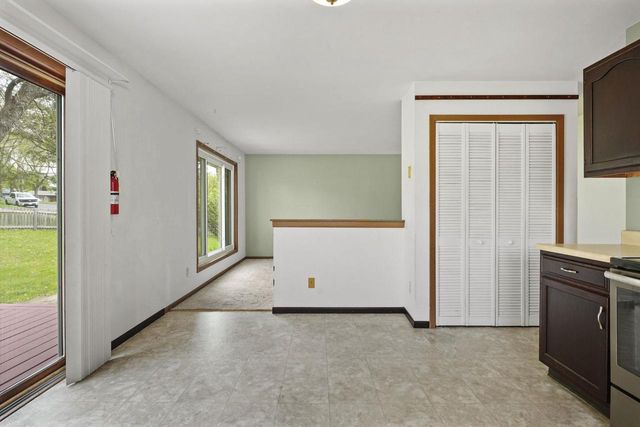 2313 Muir Field Road, Madison, WI 53719
