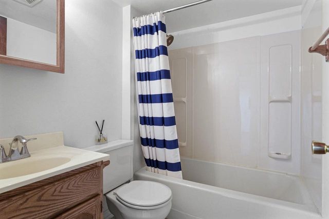 2313 Muir Field Road, Madison, WI 53719