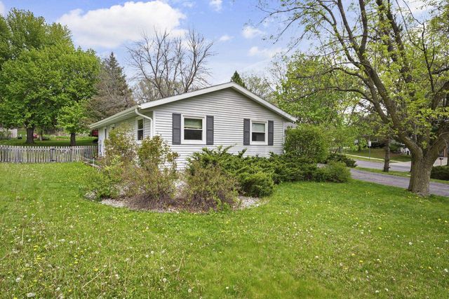 2313 Muir Field Road, Madison, WI 53719