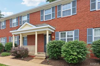 8854 Flamingo Court, St Louis, MO 63144