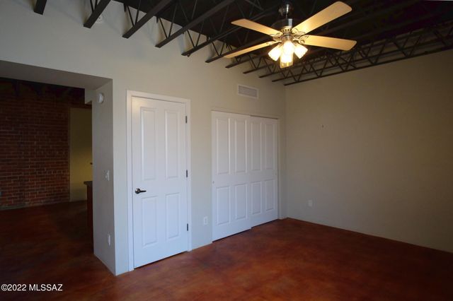 420 S 6th Ave Apt 201, Tucson, AZ 85701