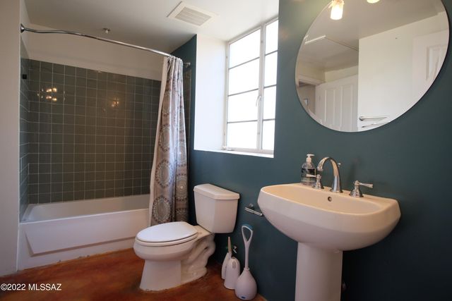 420 S 6th Ave Apt 201, Tucson, AZ 85701