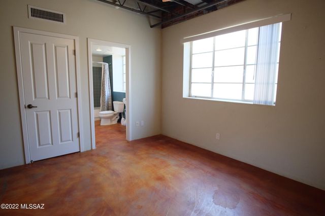 420 S 6th Ave Apt 201, Tucson, AZ 85701