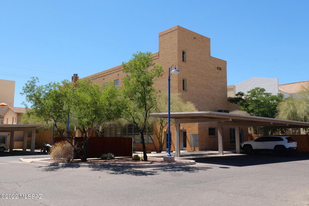 420 S 6th Ave Apt 201, Tucson, AZ 85701