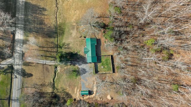 1009 White Oak Road NW, Cleveland, TN 37312
