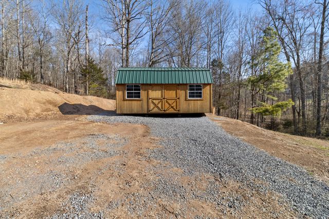 1009 White Oak Road NW, Cleveland, TN 37312