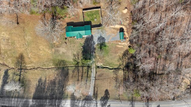 1009 White Oak Road NW, Cleveland, TN 37312