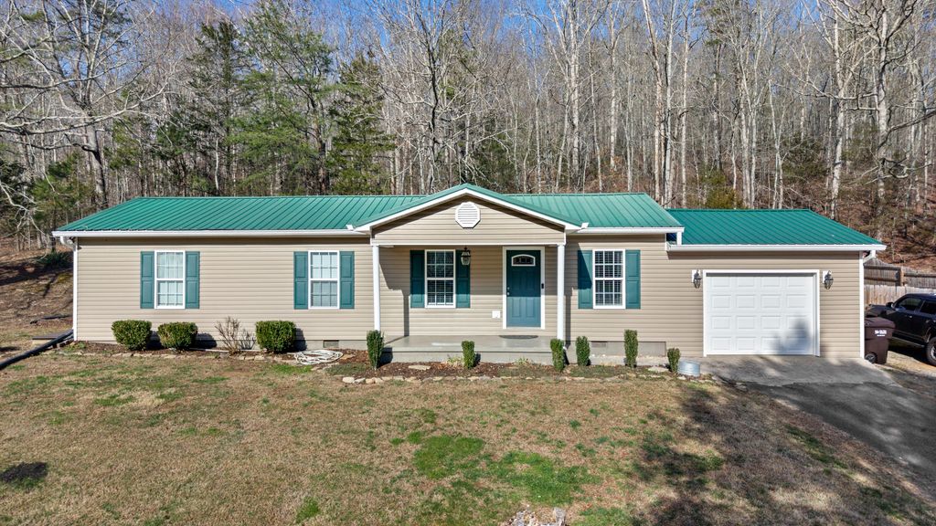 1009 White Oak Road NW, Cleveland, TN 37312