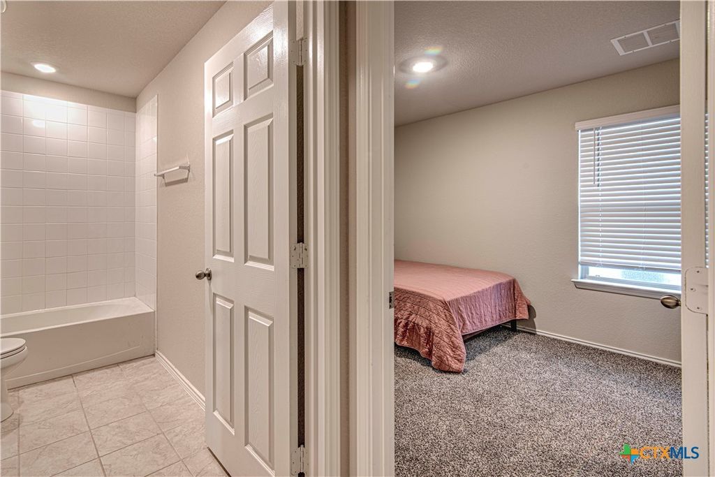 Image 22 of property listing at 5100 Brody Drive, Killeen, TX 76549