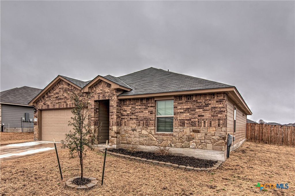 Image 3 of property listing at 5100 Brody Drive, Killeen, TX 76549