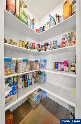 2105 NE Summit Dr, Albany, OR 97321