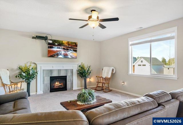 2105 NE Summit Dr, Albany, OR 97321