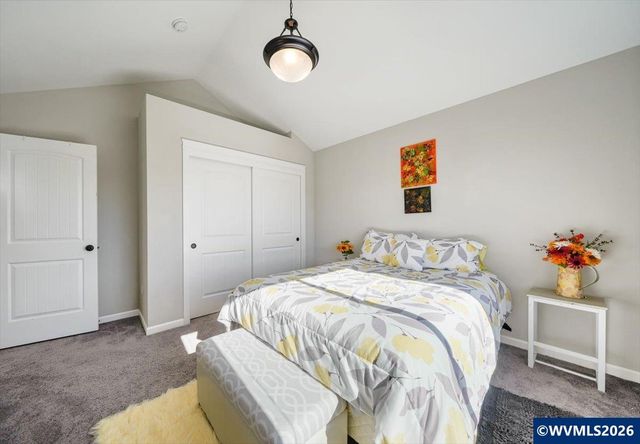 2105 NE Summit Dr, Albany, OR 97321