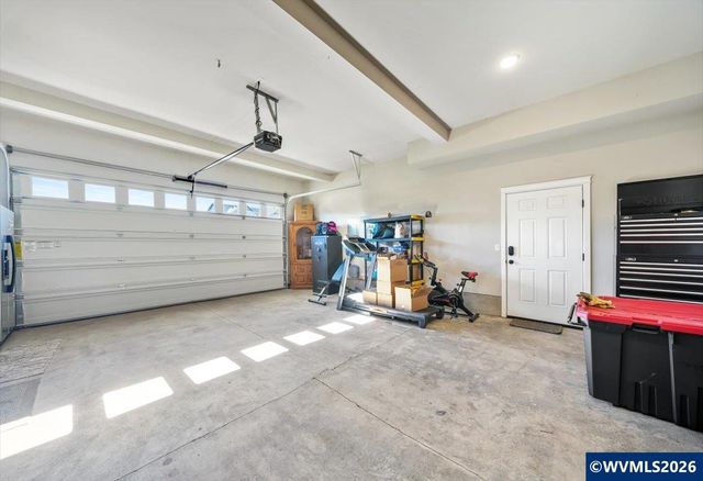 2105 NE Summit Dr, Albany, OR 97321