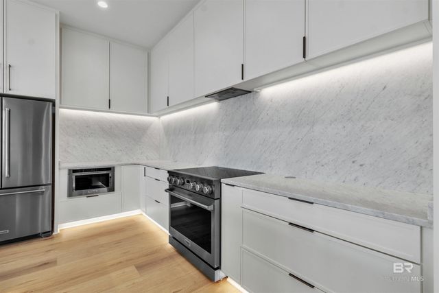 411 Beacon Lane, Gulf Shores, AL 36542