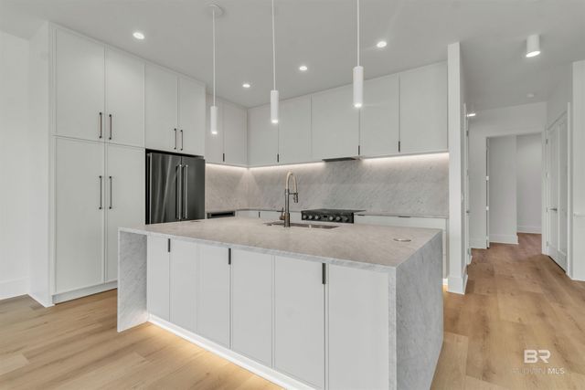 411 Beacon Lane, Gulf Shores, AL 36542