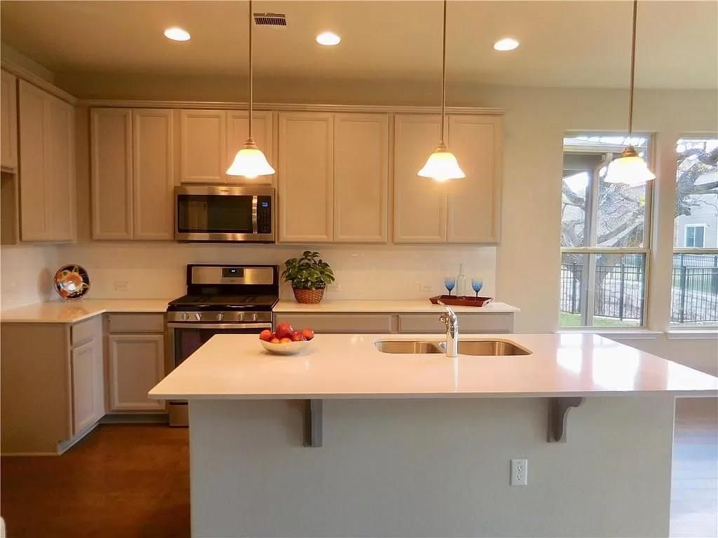 10614 Turnbull LOOP, Austin, TX 78717