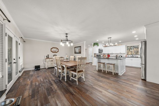 506 E Avenue G, Valley Mills, TX 76689