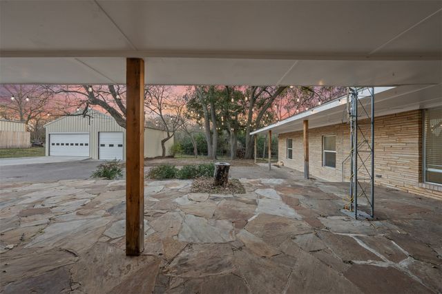 506 E Avenue G, Valley Mills, TX 76689