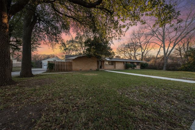 506 E Avenue G, Valley Mills, TX 76689