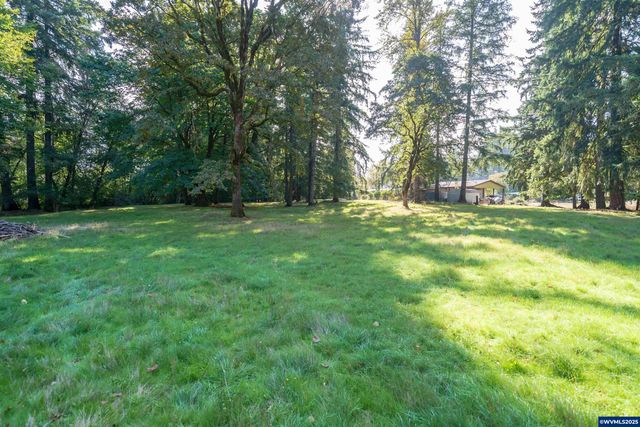 E Dogwood Dr (NEXT TO) St, Lyons, OR 97358