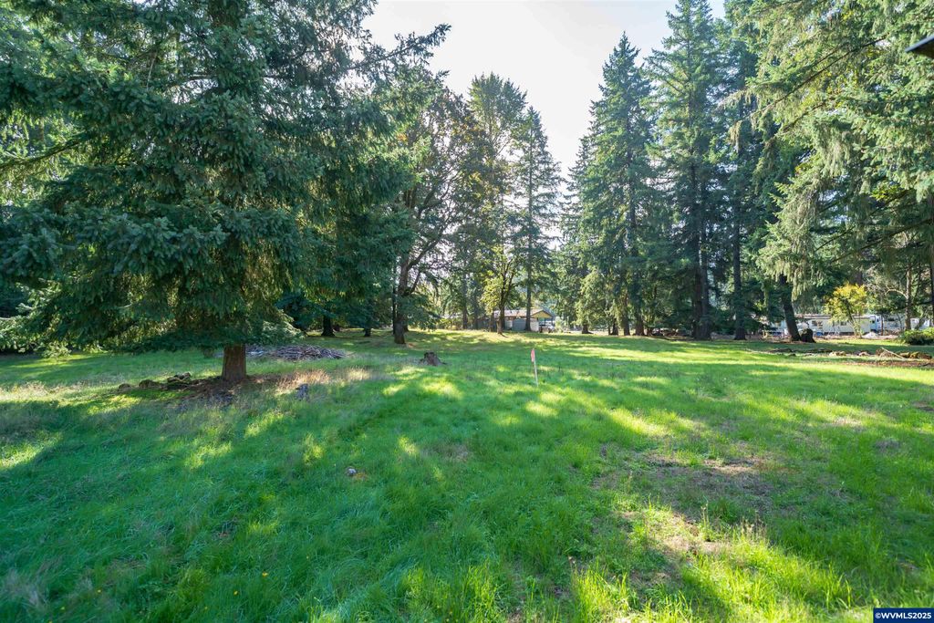 E Dogwood Dr (NEXT TO) St, Lyons, OR 97358