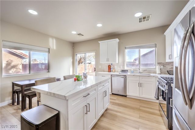 186 Shaded Peak Street, Henderson, NV 89012