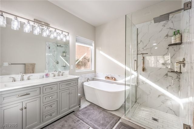 186 Shaded Peak Street, Henderson, NV 89012