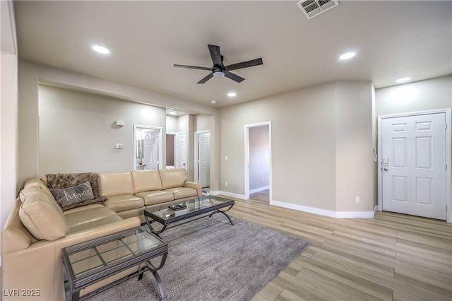 186 Shaded Peak Street, Henderson, NV 89012